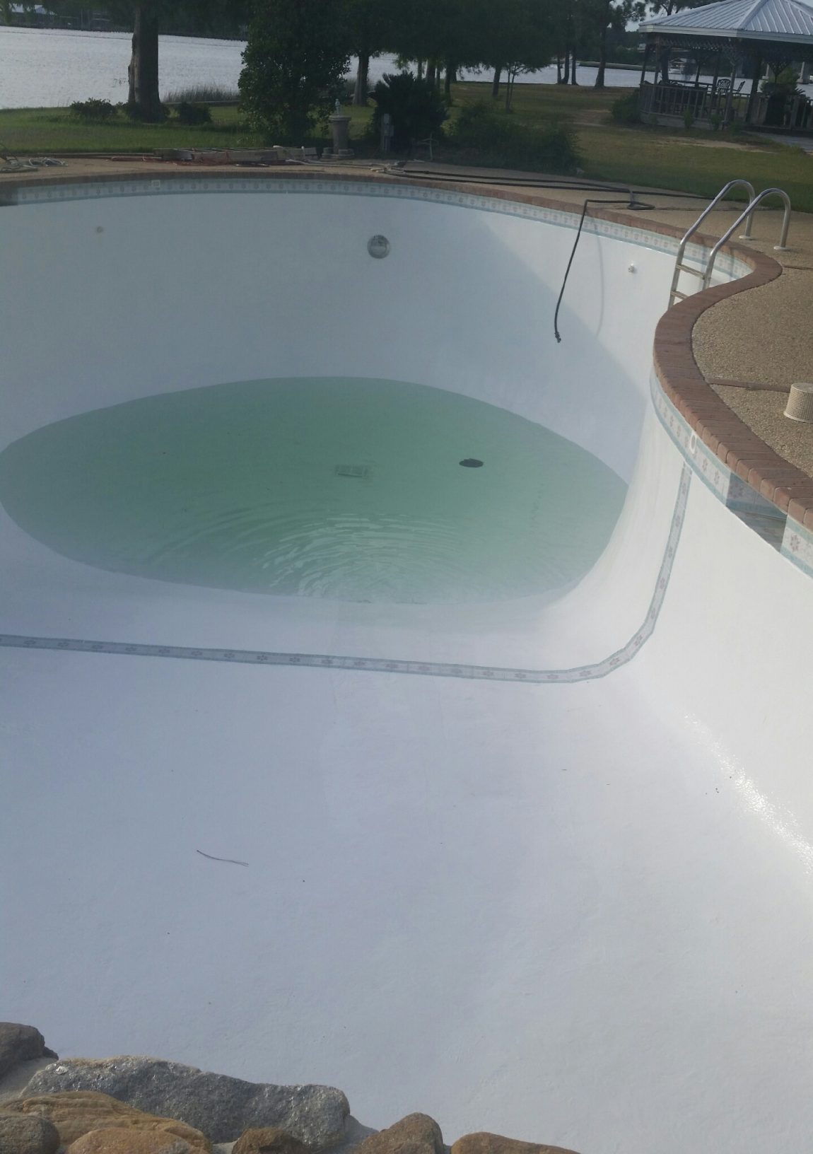 Pool Resurfacing in Alabama