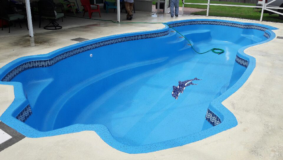 resurfacing a fiberglass pool